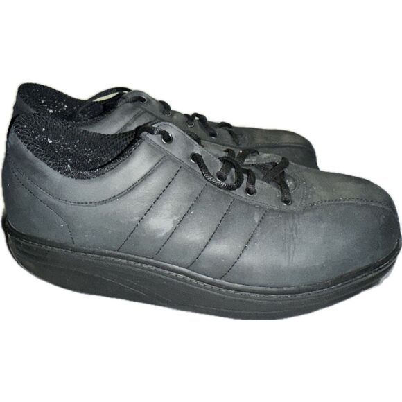 MBT Kiatu‎ 7 Black Walking Shoe Women's US 12 - Picture 1 of 6